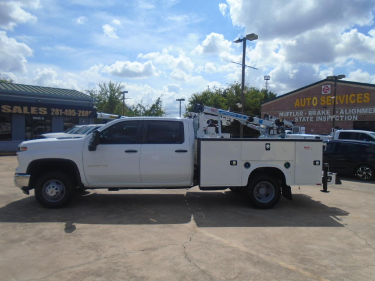 chevrolet silverado 3500 chassis cab 2024 1GB4YSEYXRF157389 image chevrolet silverado 3500 chassis cab 2024 1GB4YSEYXRF157389 image